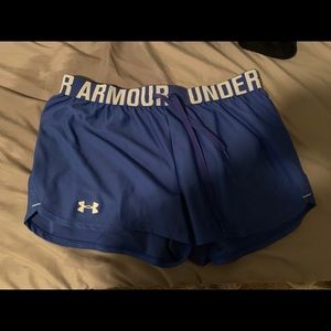 Underarmour shorts
